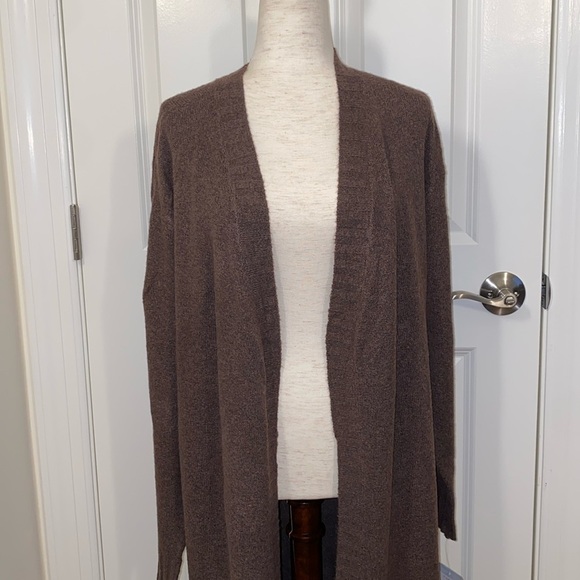 Tranquil & Tru Brown Women's Cardigan size M - Picture 4 of 10